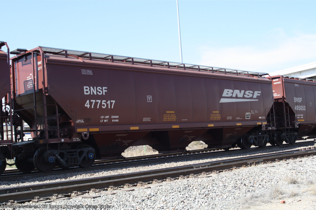 BNSF 477517